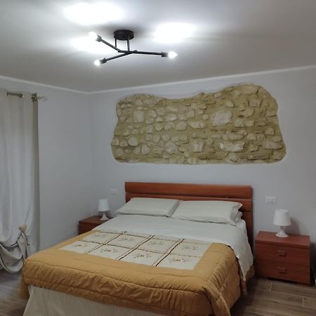 Casa Vacanza "Marinella" Sulmona Kültér fotó