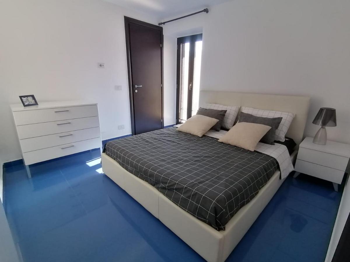 Casa Vacanza "Marinella" Sulmona Kültér fotó